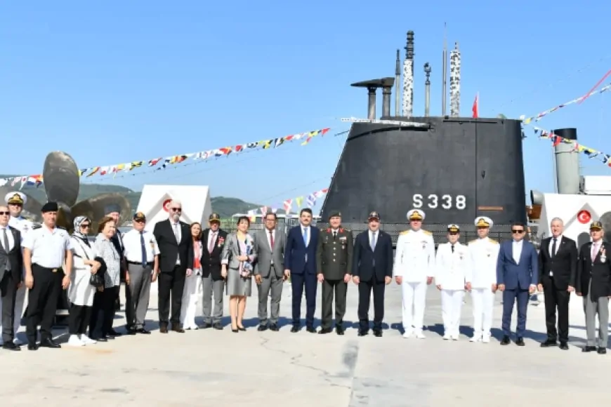 Preveze Deniz Zaferi ve Deniz Kuvvetleri Günü Çanakkale'de kutlandı