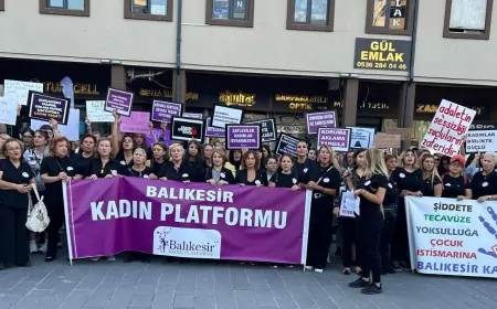 Balıkesir Kadın Platformu: Kadınları şiddete karşı koruyan kanunlar 'aile birliğini bozuyor' denilerek hedefe alınıyor!