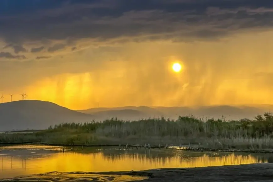 Karacabey semalarında bulutlardan görsel şölen