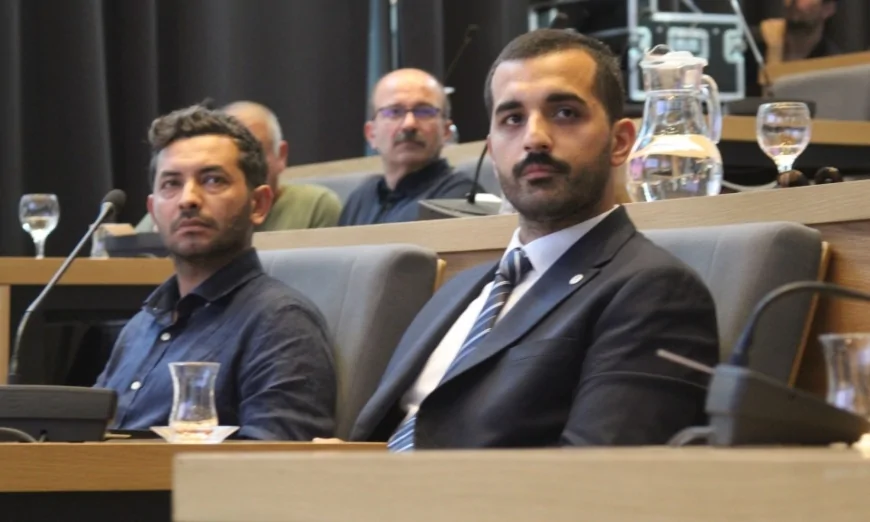 Emirhan Şahbaz’tan CHP’ye “Torpil ve Şeffaflık” Eleştirisi