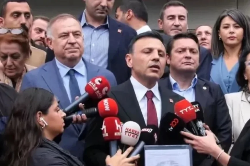 Özgür Çelik mazbatasını teslim aldı