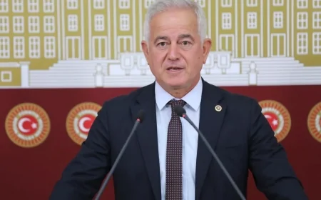 Milletvekili İsmet Güneşhan: “Şiddet hiçbir sorunun çözümü olamaz”