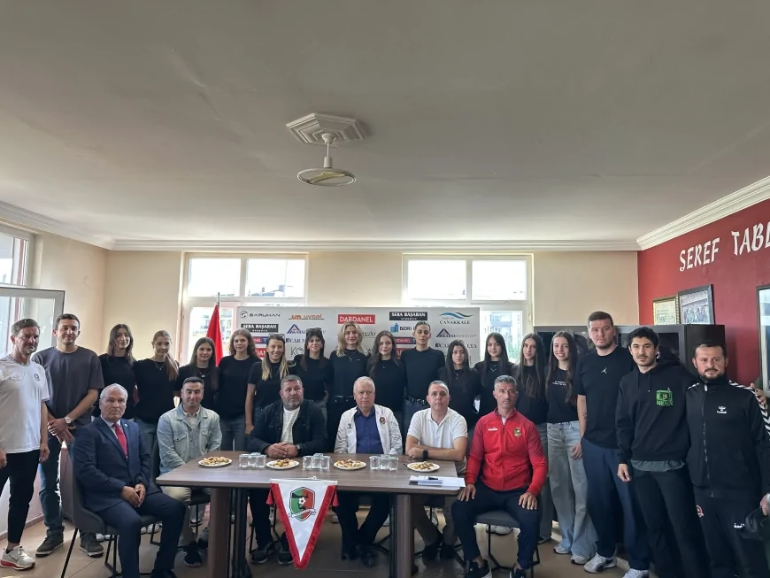 Kepez’de Spor Hamlesi: 3 Amatör Kulüp ve Profesyonel Voleybol Takımı