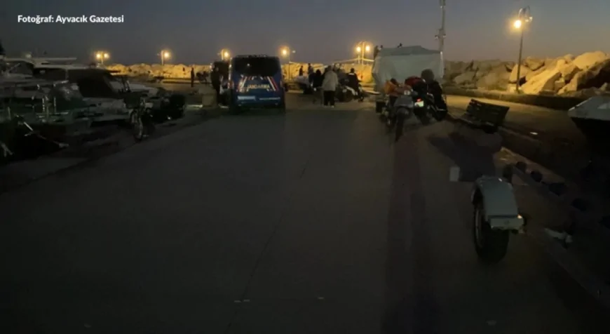 Küçükkuyu Limanında Hareketsiz Yatan Kişi Hayatını Kaybetti: Soruşturma Başlatıldı