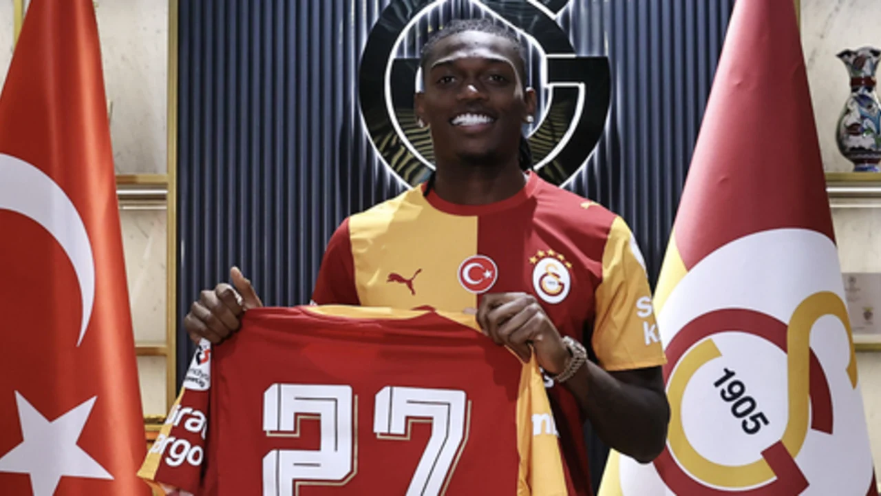 Rafael Leao Galatasaray’da: Bonservisi ve yıllık ücreti açıklandı