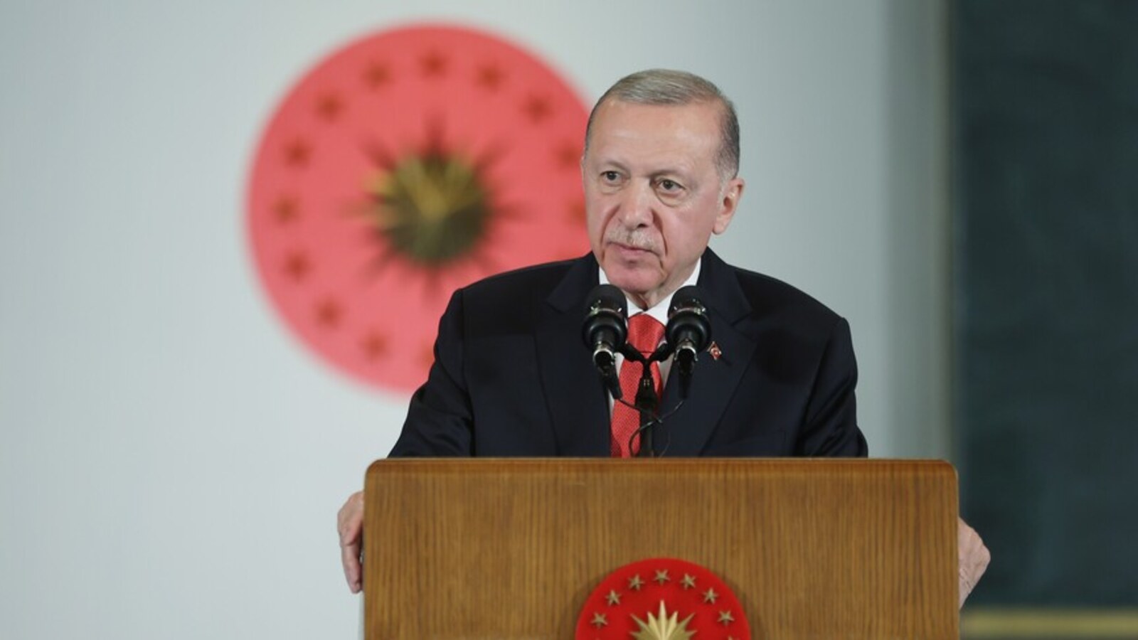 Türkiye’nin 2026 Turizm Geliri Hedefi 65 Milyar Dolar